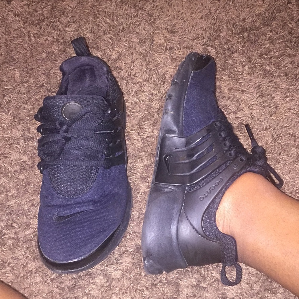 Nike Presto All Black Womens 7 / 5Youth